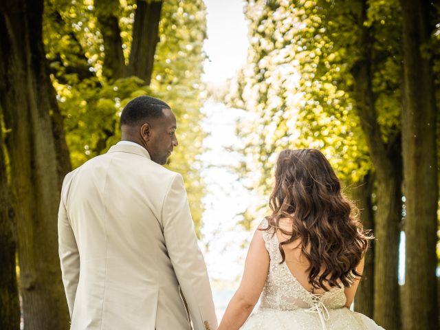 Le mariage de Melinda et Maverick à Paris, Paris 13