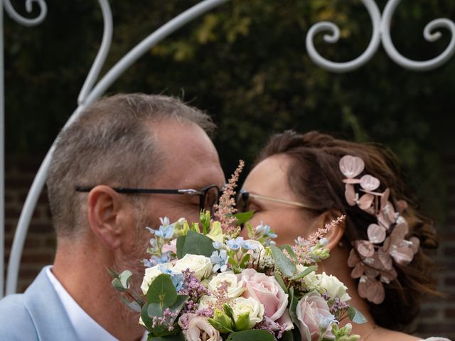Le mariage de Jérome et Virginie à Fréthun, Pas-de-Calais 15