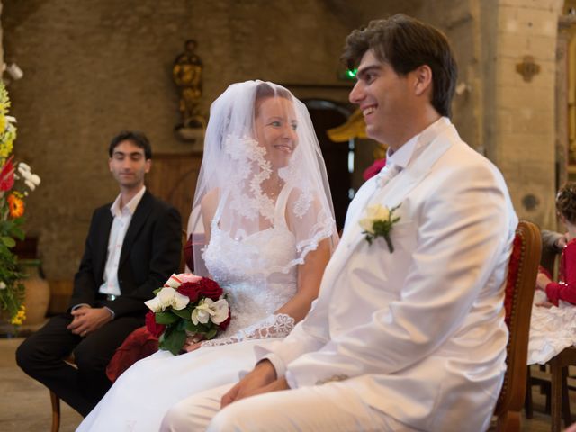 Le mariage de Agnès et Bertrand  à Entraigues-sur-la-Sorgue, Vaucluse 14