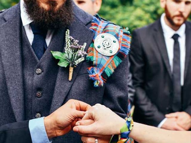 Le mariage de Anthony et Laura à Plouha, Côtes d&apos;Armor 6