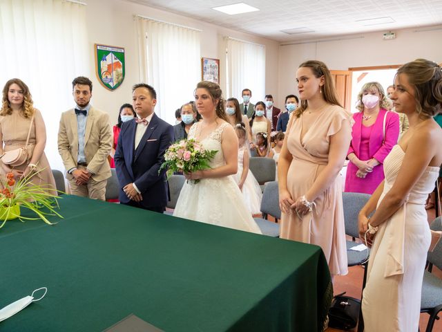 Le mariage de Tony et Alexandra à Droue-sur-Drouette, Eure-et-Loir 17