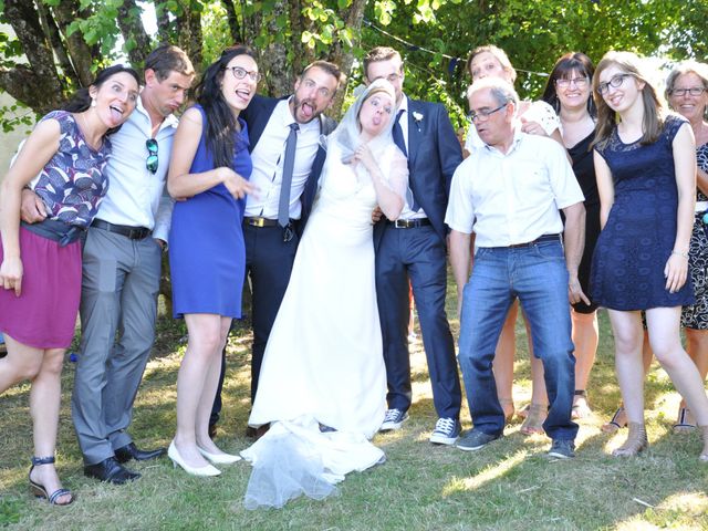 Le mariage de Mickaël et Adeline à Lagarde-Enval, Corrèze 35