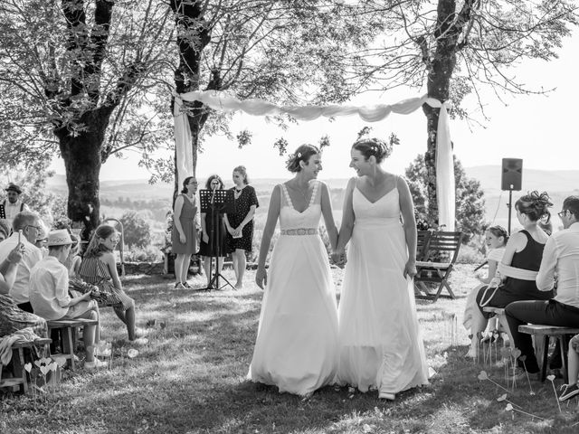 Le mariage de Céline et Isabelle à Sévérac-le-Château, Aveyron 26