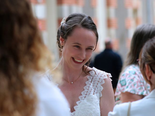 Le mariage de Bastien et Élisa à Montaigu, Vendée 22