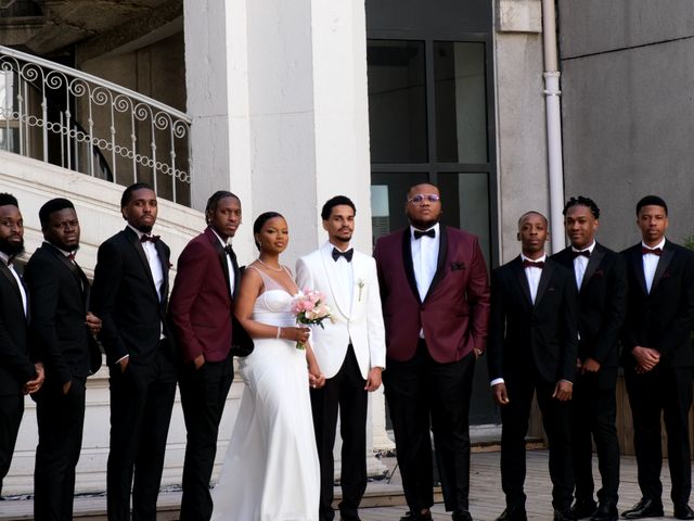 Le mariage de Sonia et Emmanuel à Riotord, Haute-Loire 1