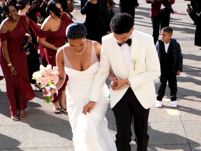 Le mariage de Sonia et Emmanuel à Riotord, Haute-Loire 3