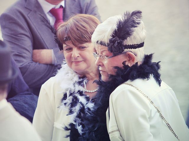 Le mariage de Julien et Edwige à La Villeneuve-en-Chevrie, Yvelines 60