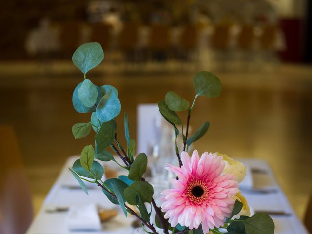 Le mariage de Nicolas et Cécile à Bourg-Saint-Christophe, Ain 12