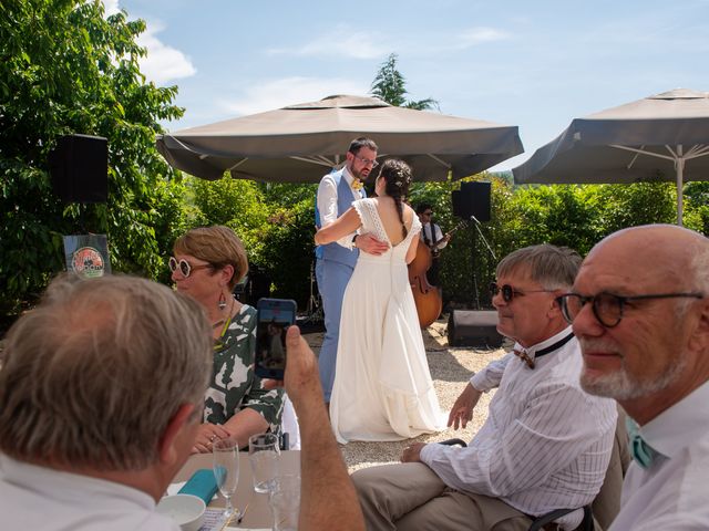 Le mariage de Remi et Eloise à Allex, Drôme 75