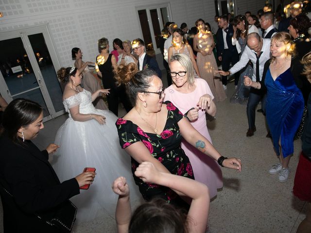 Le mariage de Yohan et Elisa à L&apos;Isle-sur-la-Sorgue, Vaucluse 75