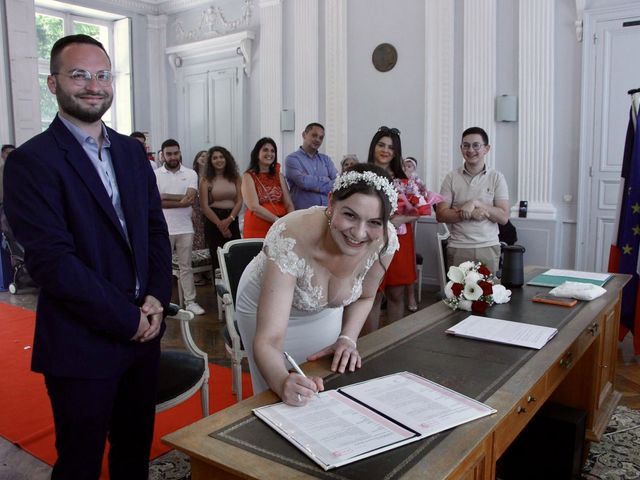 Le mariage de Loic et Karen à Le Coudray-Montceaux, Essonne 6