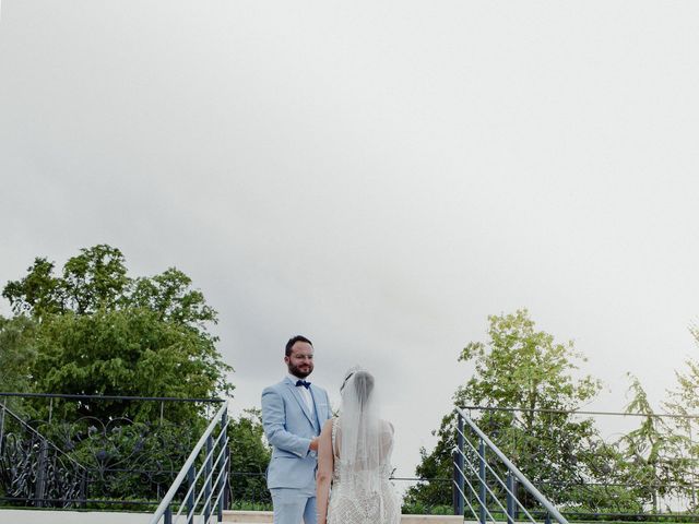 Le mariage de Loic et Karen à Le Coudray-Montceaux, Essonne 1