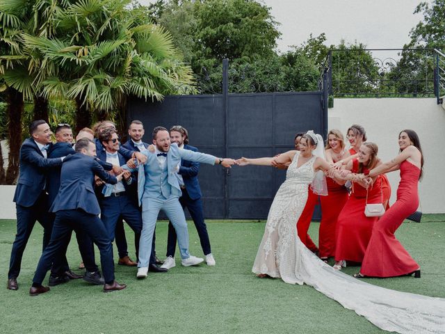 Le mariage de Loic et Karen à Le Coudray-Montceaux, Essonne 31