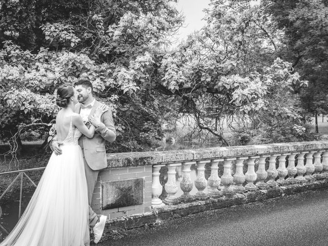 Le mariage de Raphaël et Elodie à Baugy, Cher 1