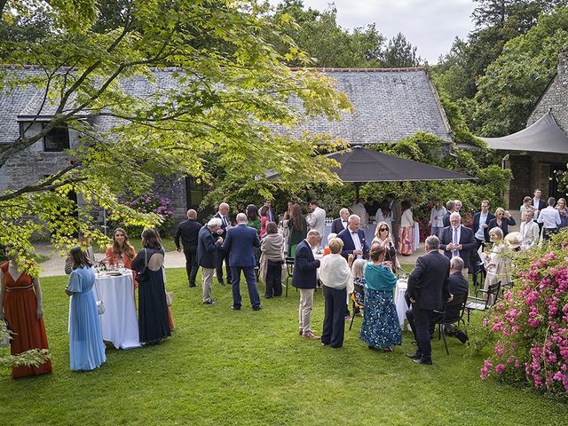 Le mariage de Matthieu et Charlotte à Vannes, Morbihan 29