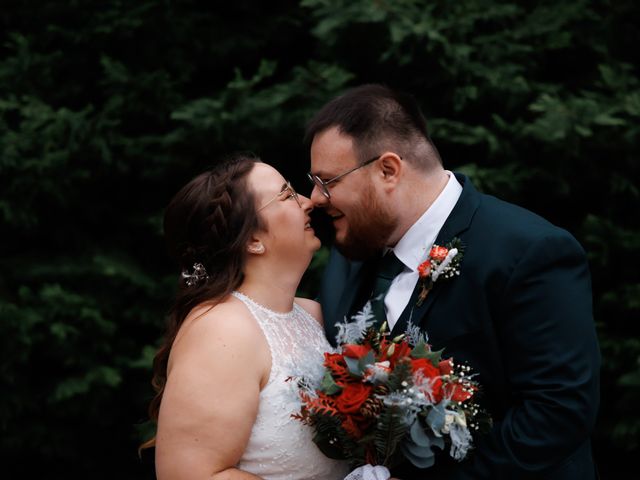 Le mariage de Vincent et Caroline à Saint-Célerin, Sarthe 2