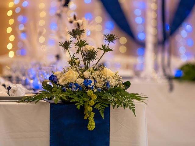 Le mariage de Ewan et Méline à Saint-Geniez-d'Olt, Aveyron 16