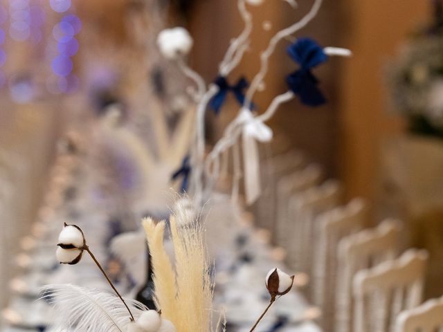 Le mariage de Ewan et Méline à Saint-Geniez-d'Olt, Aveyron 17