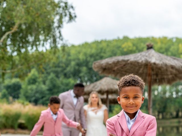Le mariage de Claude et Mélany à Beaucé, Ille et Vilaine 15