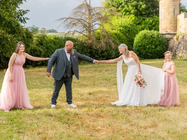 Le mariage de Anthony et Laetitia à Saint-Symphorien-sur-Coise, Rhône 1
