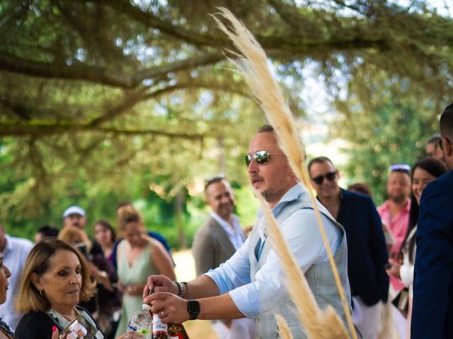 Le mariage de Anthony et Laetitia à Saint-Symphorien-sur-Coise, Rhône 18