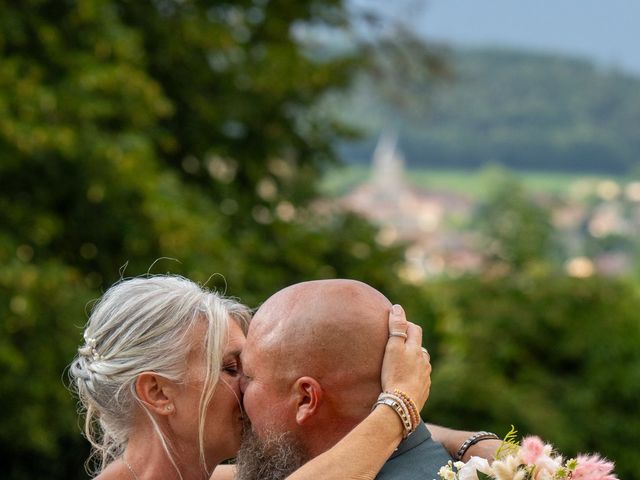 Le mariage de Anthony et Laetitia à Saint-Symphorien-sur-Coise, Rhône 23