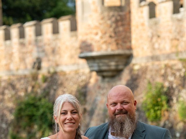 Le mariage de Anthony et Laetitia à Saint-Symphorien-sur-Coise, Rhône 24