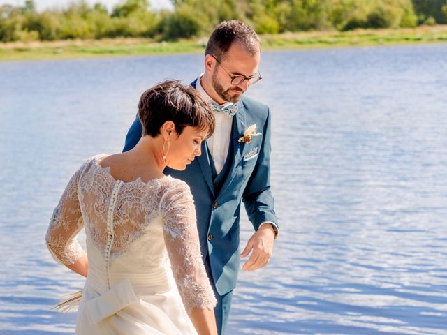 Le mariage de Mattieu et Laura à Doué-la-Fontaine, Maine et Loire 17