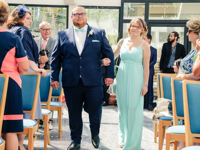 Le mariage de Jérémy et Élodie à La Chapelle-Réanville, Eure 72