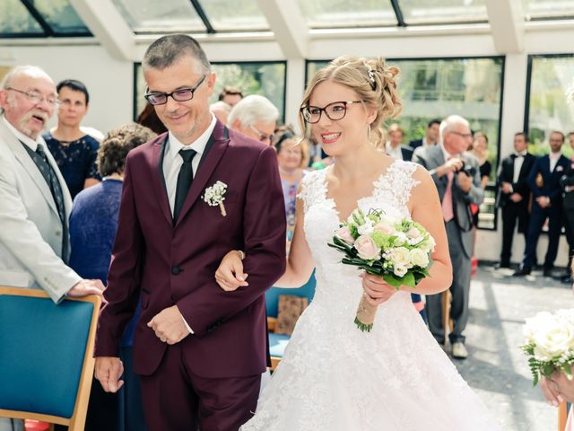 Le mariage de Jérémy et Élodie à La Chapelle-Réanville, Eure 77