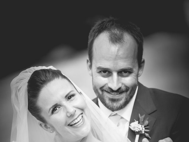Le mariage de Aurélien et Élise à Saint-Chély-d'Apcher, Lozère 79