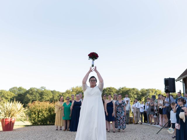 Le mariage de Thomas et Constance à Autrèche, Indre-et-Loire 77