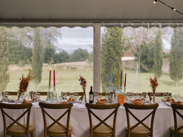 Le mariage de Augustin et Léa à Terrasson-Lavilledieu, Dordogne 81