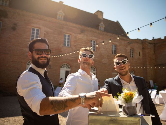 Le mariage de Romain et Elodie à Montesquieu-Volvestre, Haute-Garonne 37