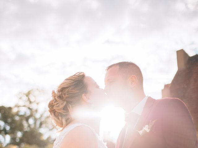 Le mariage de Ludovic et Lucile à Vallon-en-Sully, Allier 7