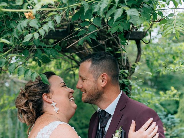 Le mariage de Ludovic et Lucile à Vallon-en-Sully, Allier 12