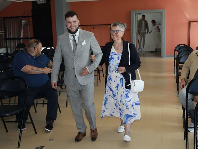 Le mariage de Rudolf et Marie à Saint-Nicolas-d'Aliermont, Seine-Maritime 14