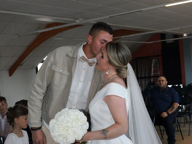 Le mariage de Rudolf et Marie à Saint-Nicolas-d'Aliermont, Seine-Maritime 16