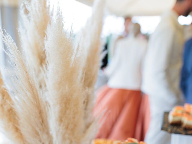 Le mariage de Charles et Léa à Roquebrune-sur Argens, Var 24