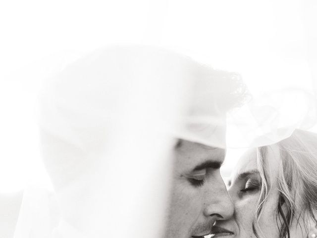 Le mariage de Charles et Léa à Roquebrune-sur Argens, Var 35