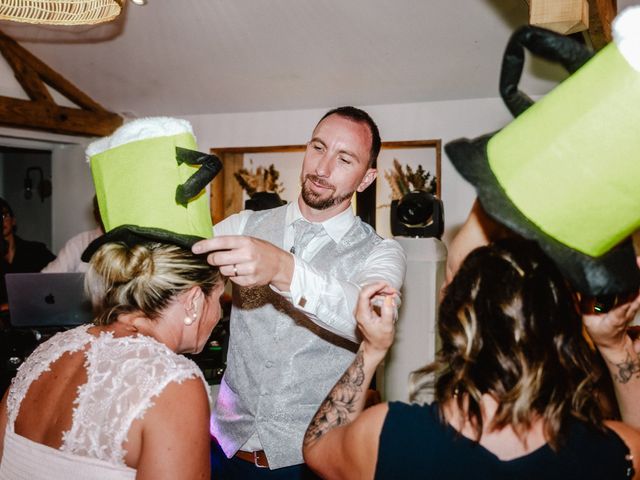 Le mariage de Stephen et Charlène à Les Marches, Savoie 103
