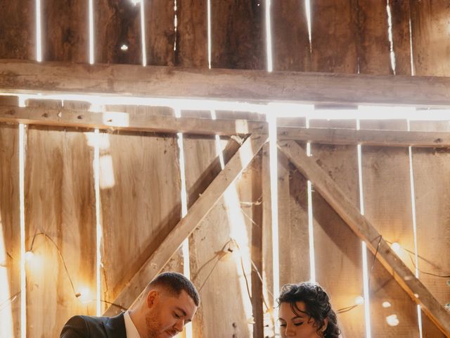 Le mariage de Julien et Marjolaine à Laval, Mayenne 22