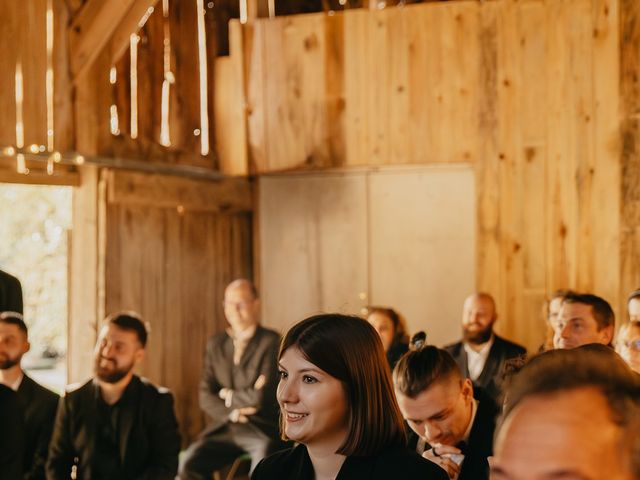 Le mariage de Julien et Marjolaine à Laval, Mayenne 23