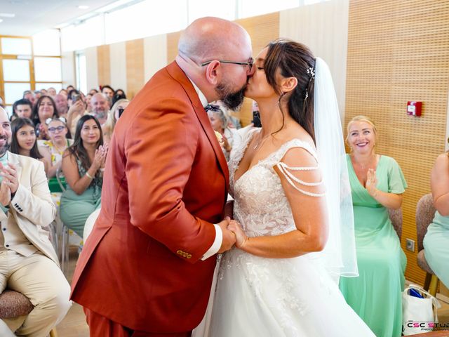 Le mariage de Jean Charles et Cynthia à Toulon, Var 6