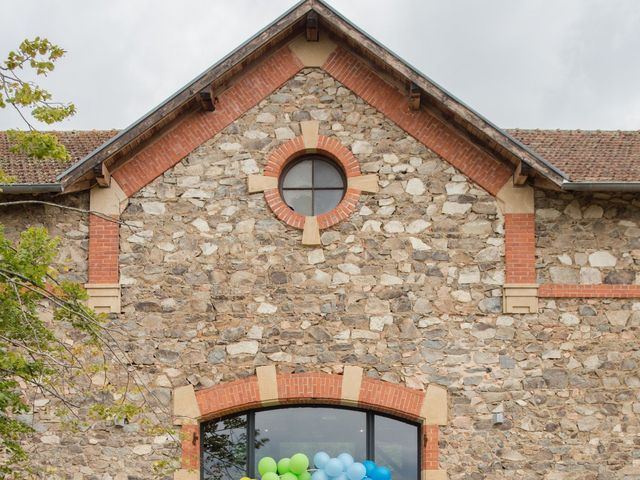 Le mariage de Sophie et Caroline à Cordelle, Loire 27