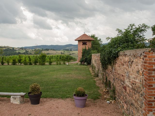 Le mariage de Sophie et Caroline à Cordelle, Loire 28