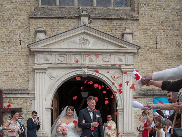 Le mariage de Jérome et Lucie à Gravelines, Nord 17