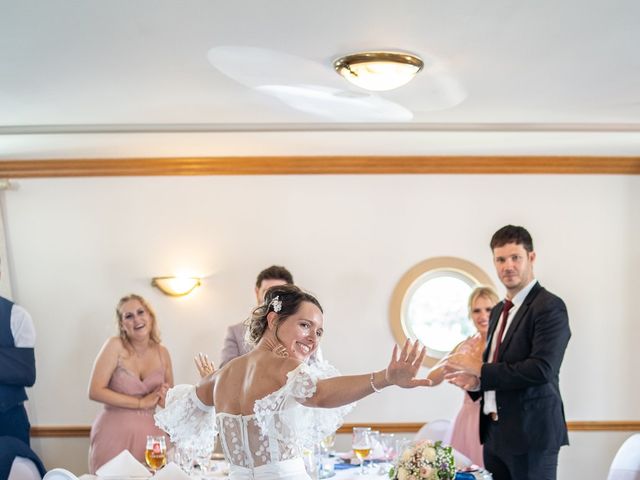 Le mariage de Alexandre et Molly à Saignon, Vaucluse 560