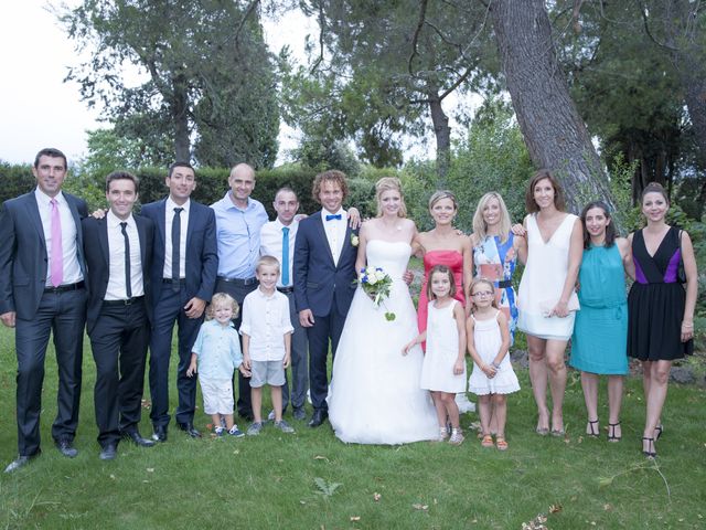 Le mariage de Sébastien et Jennifer à Marseillan, Hérault 8