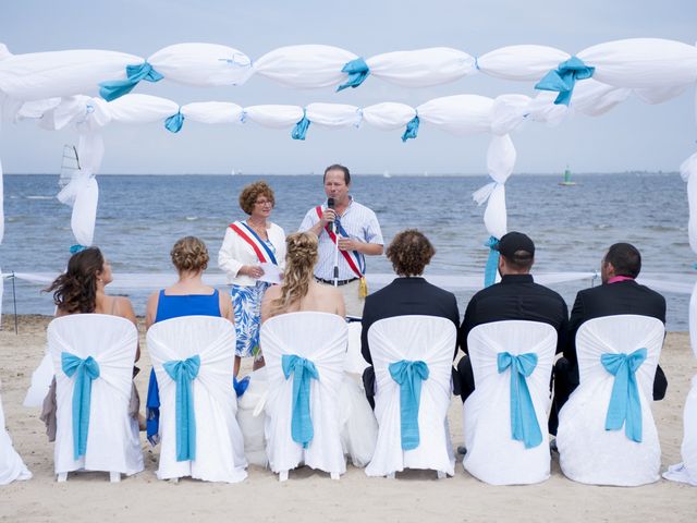 Le mariage de Sébastien et Jennifer à Marseillan, Hérault 48